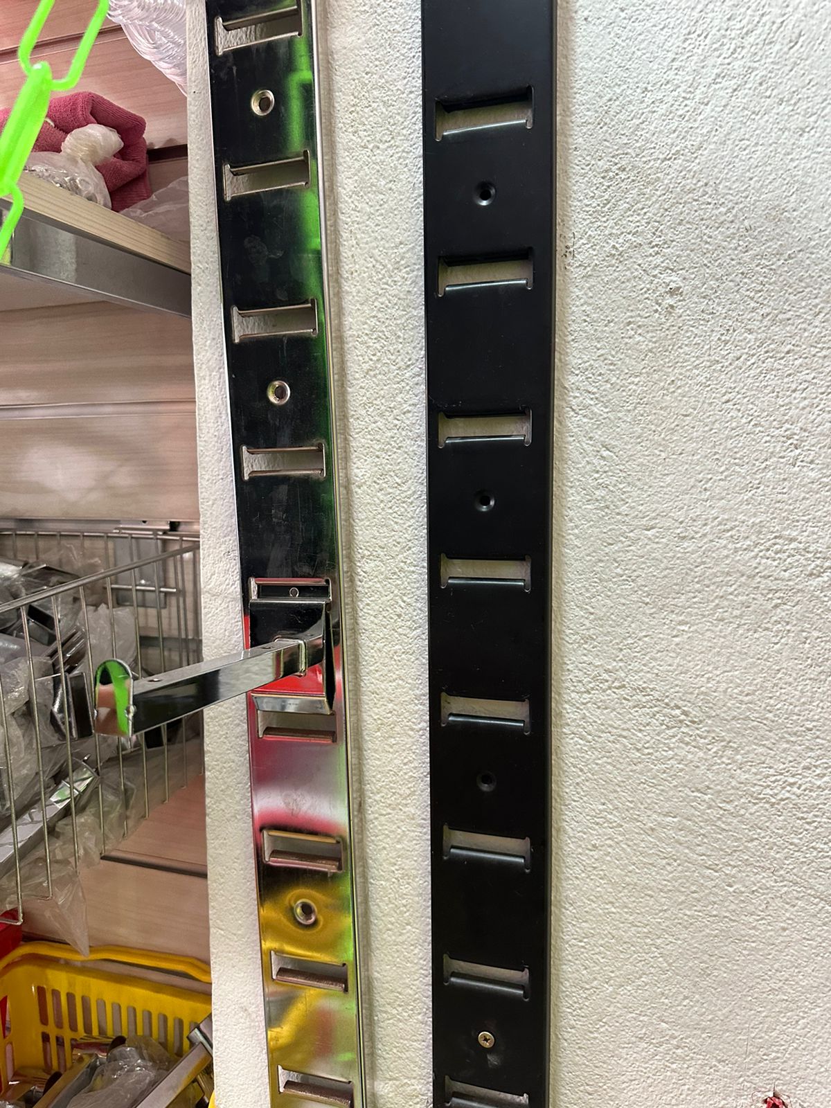 BARRIERE CLAMAIRE VERTICALE 2.44 M