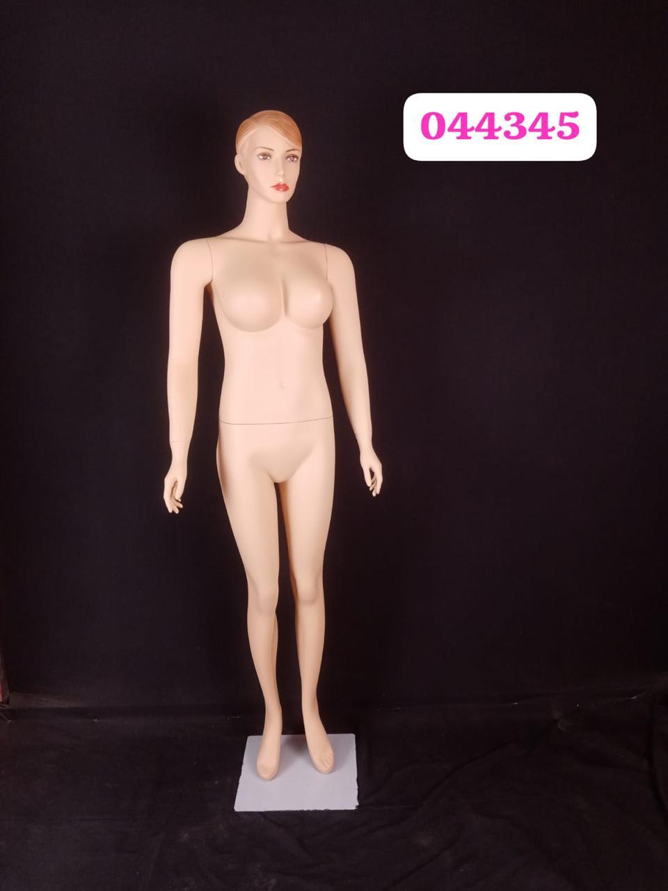 MANNEQUIN FEMME AVEC CHEVEAUX PLASTIQUE SKIN SUPPORT METALIQUE 044345