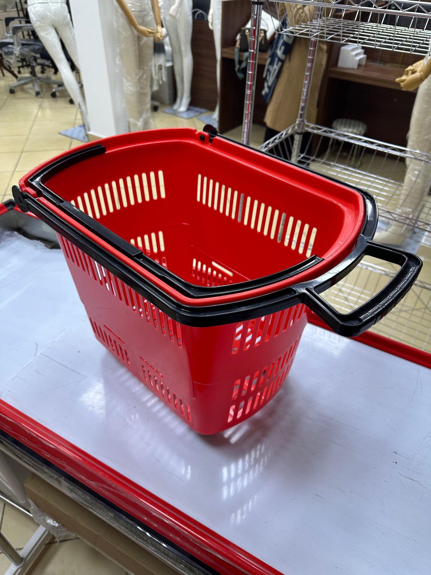 PANIER SUPER MARCHE PLASTIQUE 45L yf-341 RL