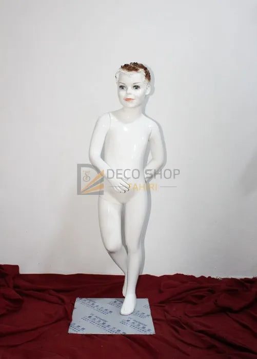 Mannequin de Vitrine Enfant Garçon Polyester Haut Gamme 120 Cm Avec Support Métallique