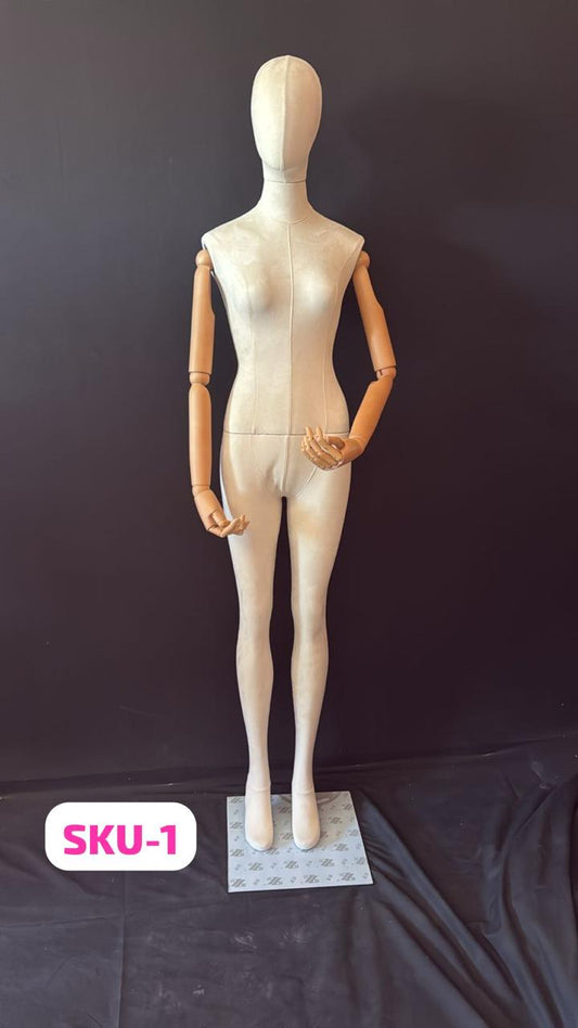 MANEQUIN FEMME AVEC TISSU BEIGE SKU-1