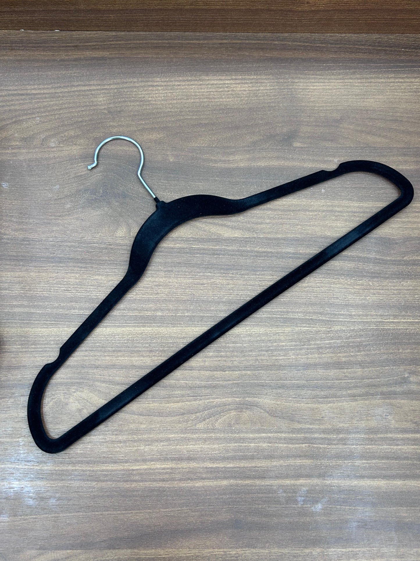 CINTRE /PERCHA PLASTIQUE DAN 42CM  10PS/PK BLACK  YF-PH242B